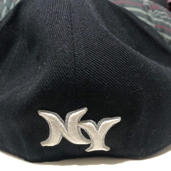 K&BEthos fitted hat - Picture 2 of 3